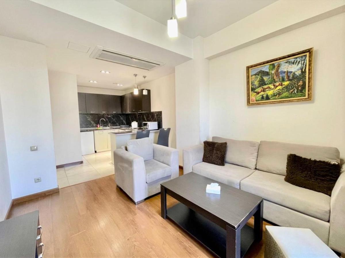 Yerevan House Luxury Apartment 5 ภายนอก รูปภาพ
