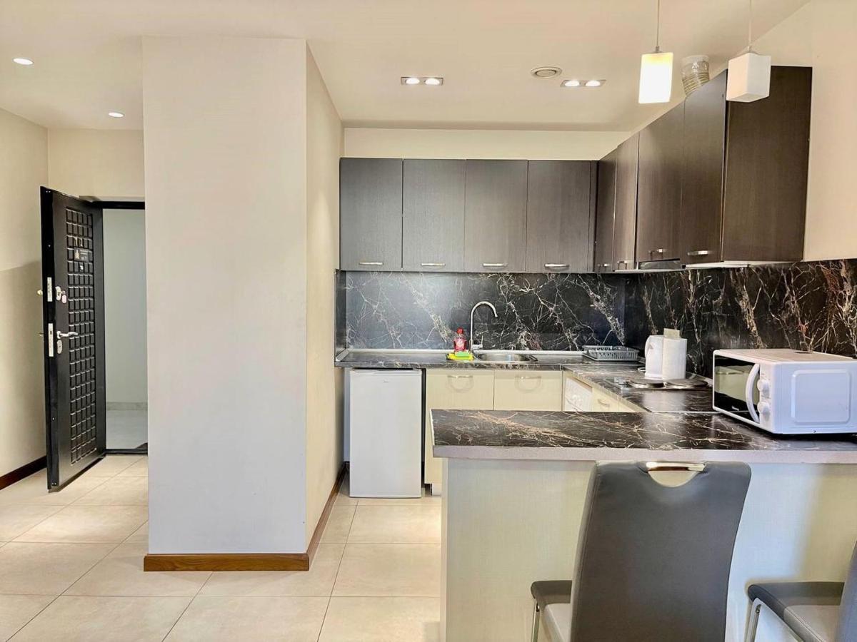 Yerevan House Luxury Apartment 5 ภายนอก รูปภาพ