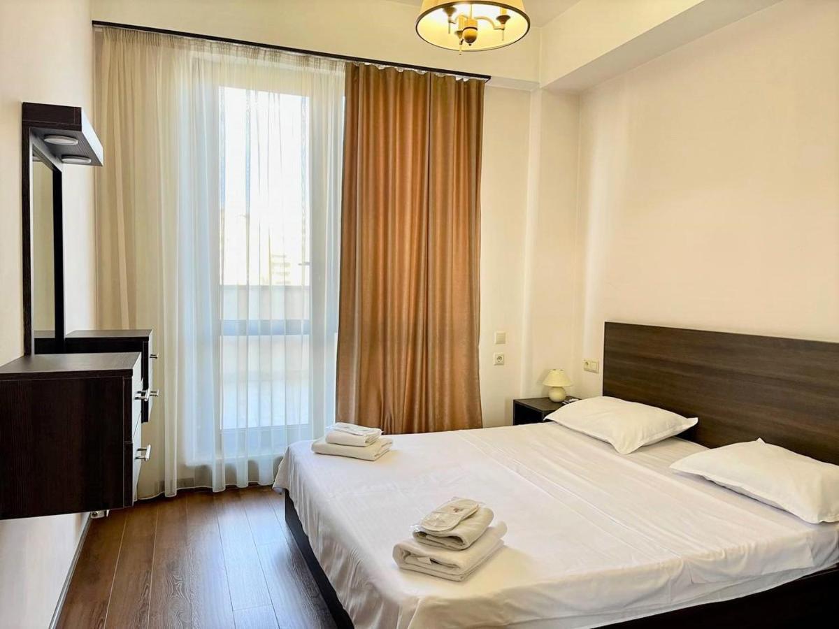 Yerevan House Luxury Apartment 5 ภายนอก รูปภาพ